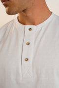 Henley-tee